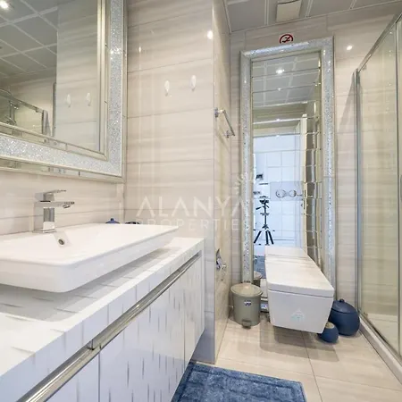 Szálloda Calista, Empire, Seven Stars 5*