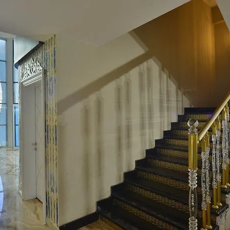 Hotell Calista, Empire, Seven Stars 5*