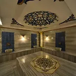 Calista, Empire, Seven Stars Hotel