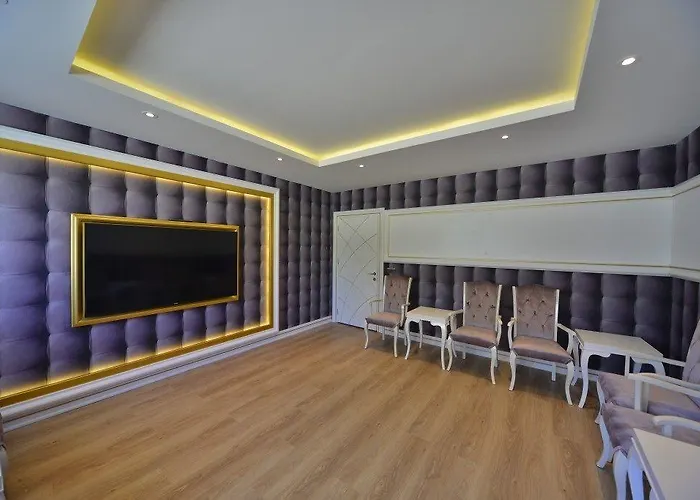 Otel Calista, Empire, Seven Stars